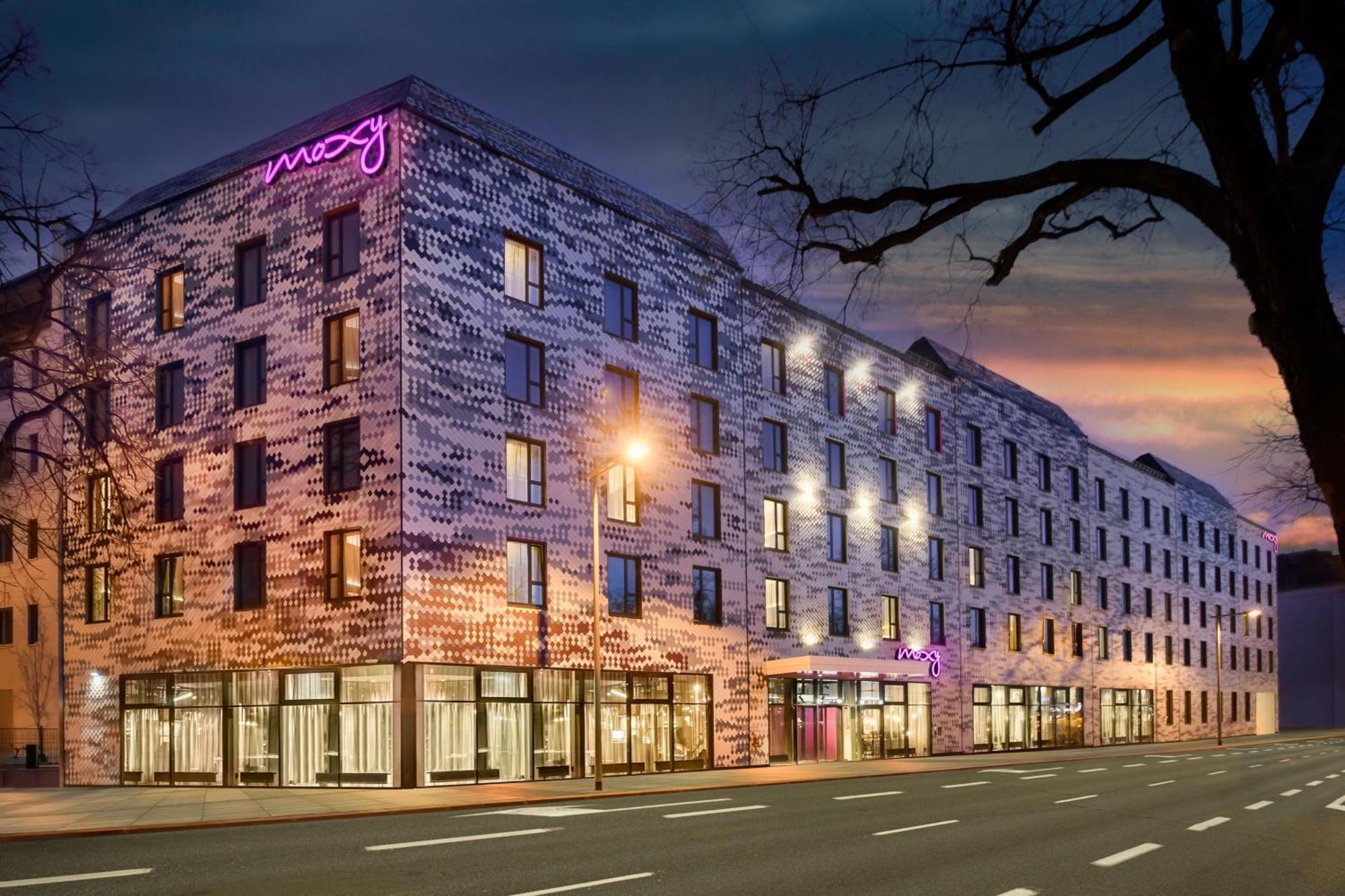 Moxy Dresden Neustadt Hotel Exterior photo