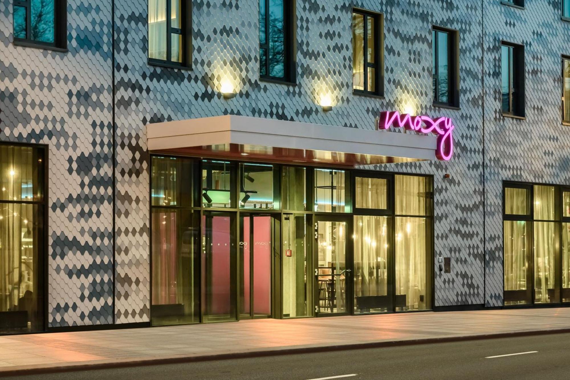 Moxy Dresden Neustadt Hotel Exterior photo