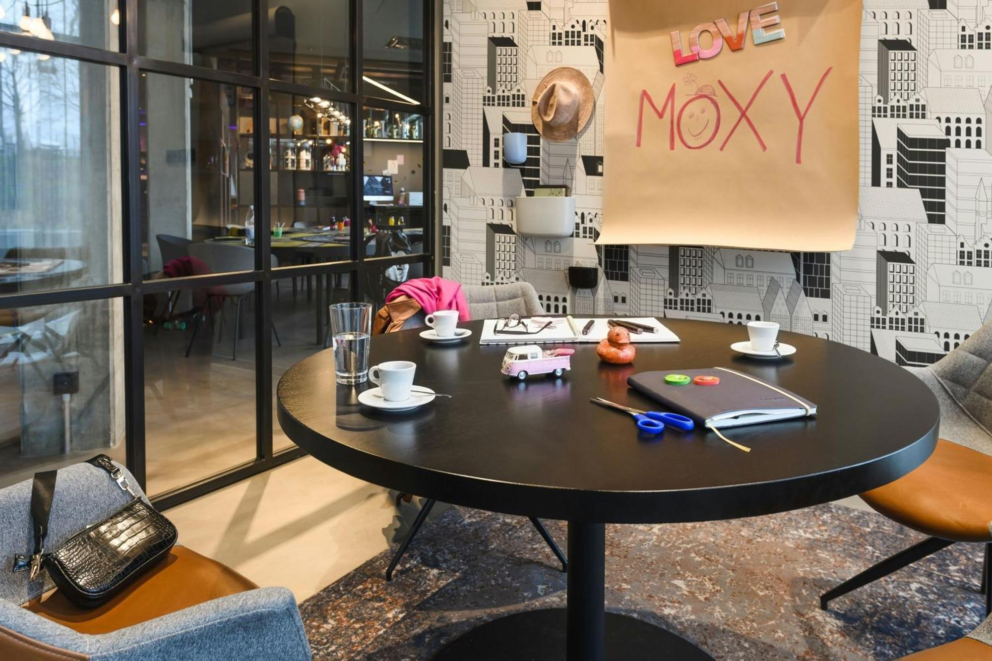 Moxy Dresden Neustadt Hotel Exterior photo